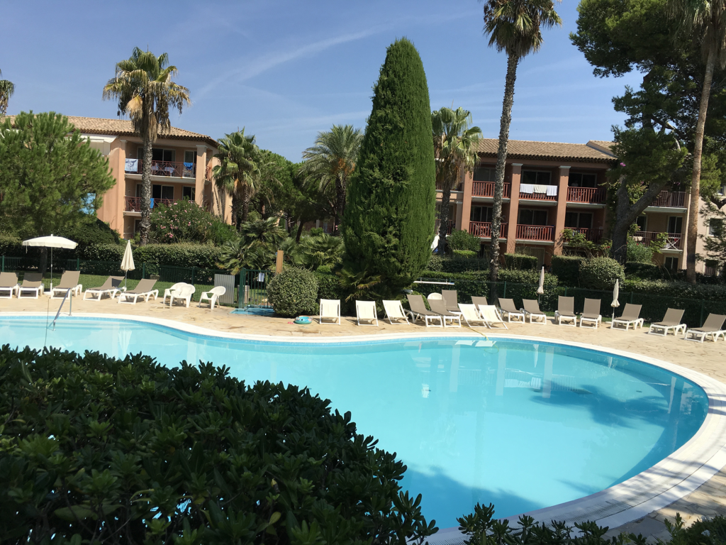 Appartement & Piscines - Location de vacances à Giens